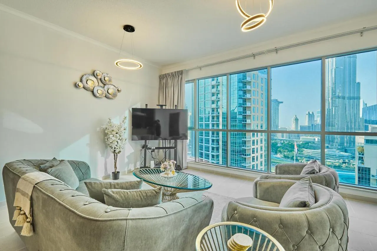 Burj Residences: Luxury Apartment with Burj Khalifa & Fountain Views Dubai United Arab Emirates